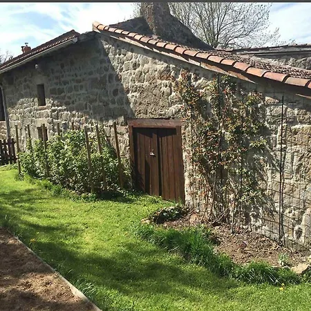 Pensión Les Fayettes Montregard